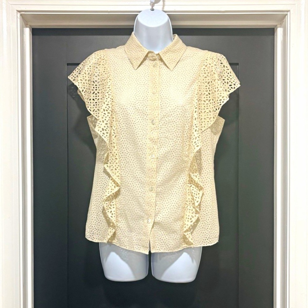 Theory Nova Beige Eyelet Ruffle Collared Cap Sleeve Button Front Shirt Sz Medium